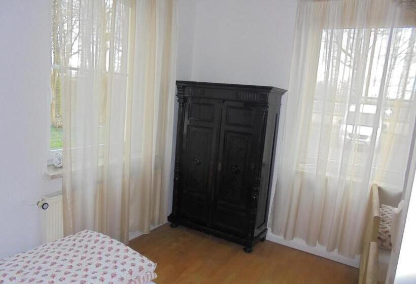 펜션 Apartmenthaus Am Schlosspark