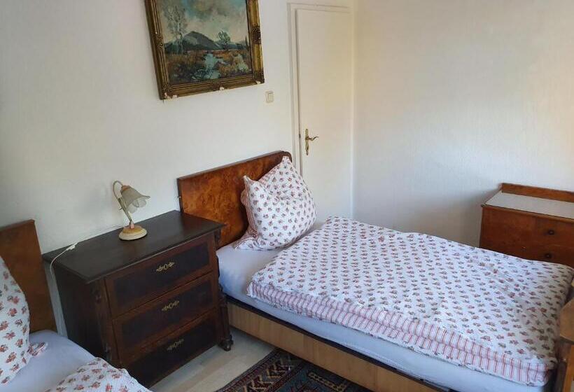 펜션 Apartmenthaus Am Schlosspark