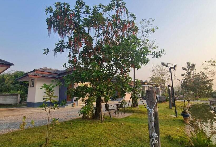 Пансион Araya Cottage