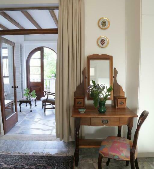 بنسيون At Villa Fig Guest House