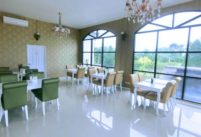 ペンション Aura Park Resort