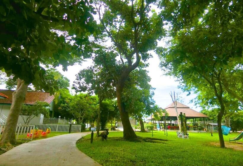 ペンション Aura Park Resort