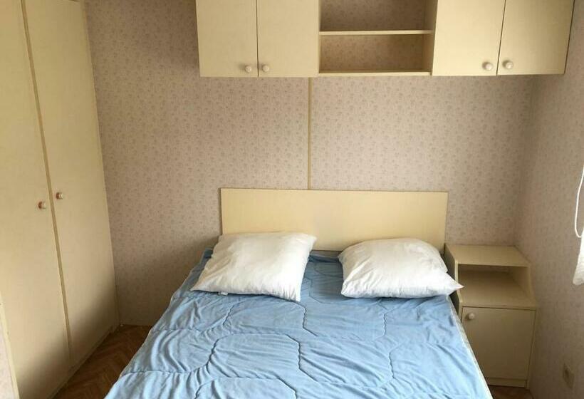 膳宿费 Chez Roger Et Danielle