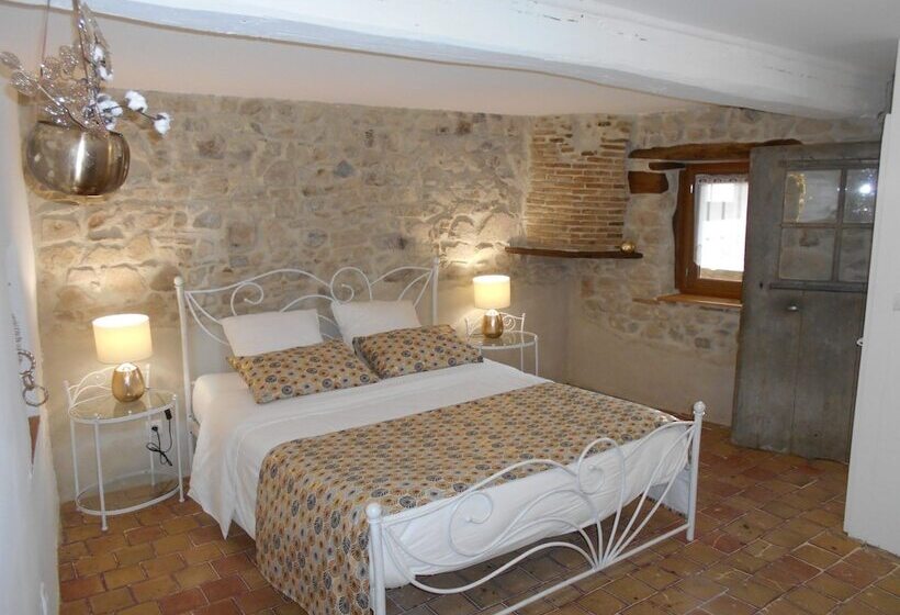 펜션 Domaine De La Fée Licité