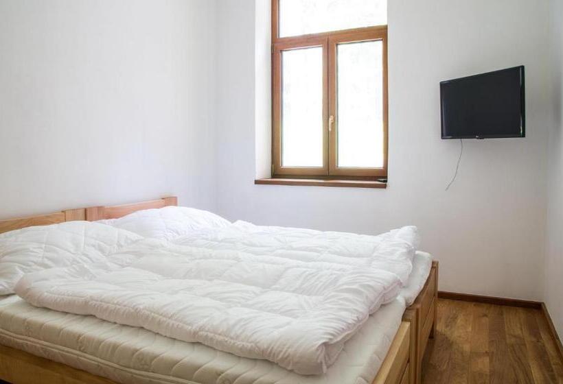 膳宿费 Hájenka Zátoky