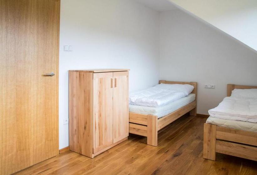 פנסיון Hájenka Zátoky