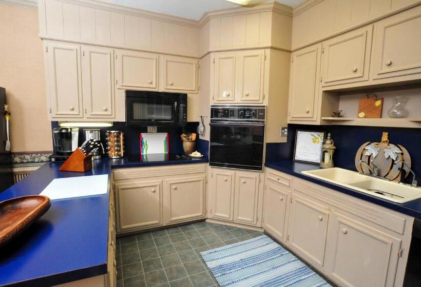 ペンション Hunter Ridge Estate