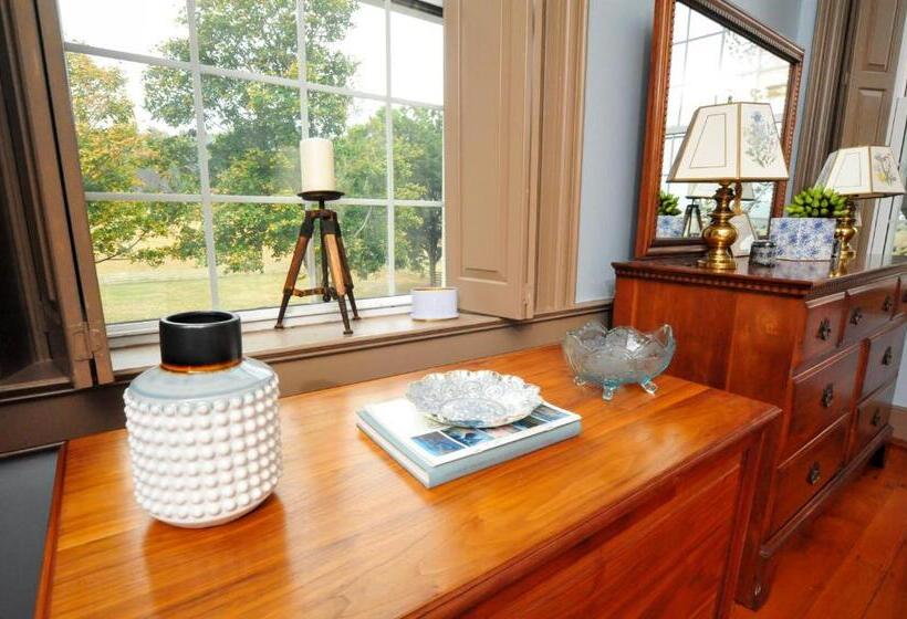 膳宿费 Hunter Ridge Estate