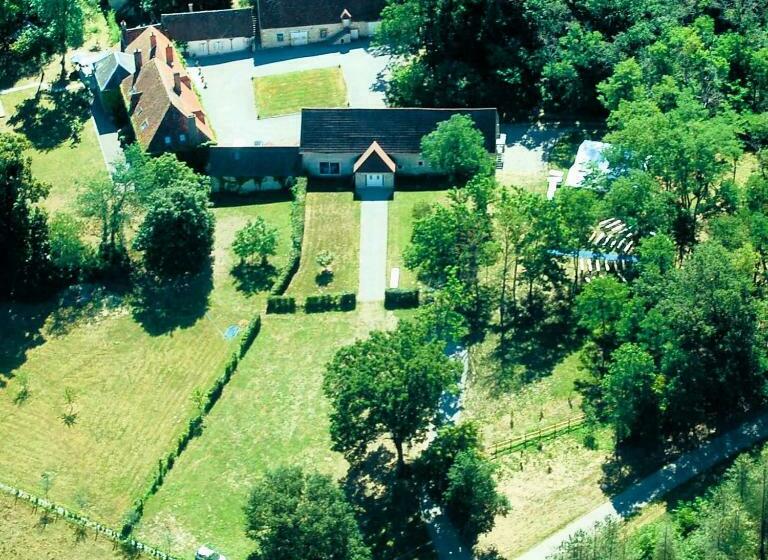 بنسيون La Grange De L’ecuyer