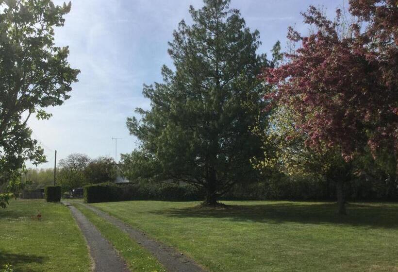 Пансион La Petite Jucherie