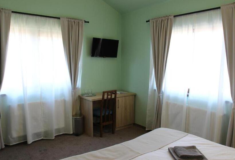 펜션 Livada De Zmeura