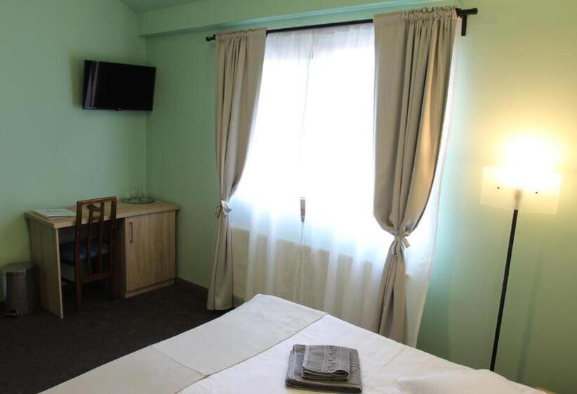 펜션 Livada De Zmeura