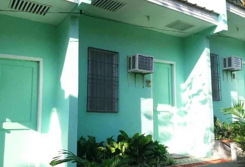 ペンション Lyn Enia Travelers Inn