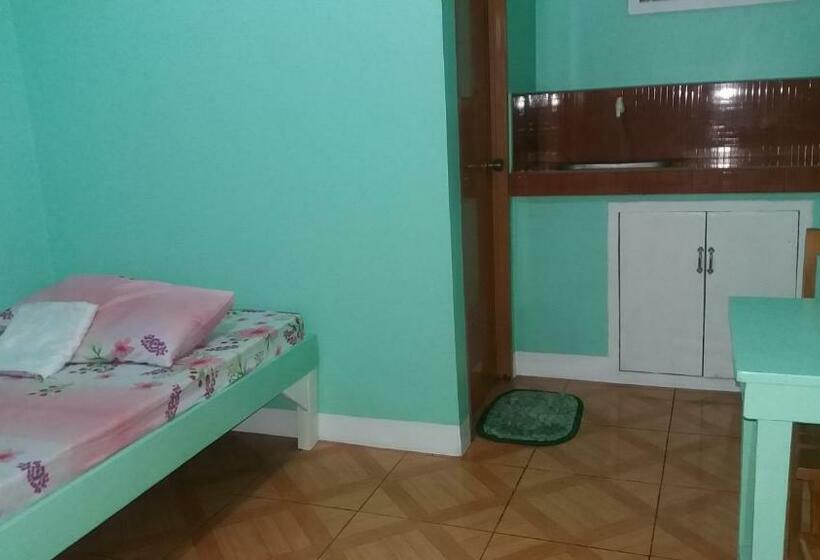 ペンション Lyn Enia Travelers Inn