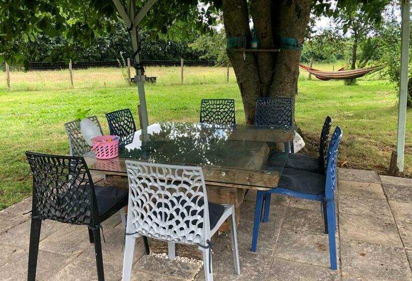 Пансион Maison Familiale Centre France