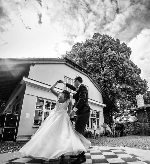 ペンション Penzion A Restaurace Bělecký Mlýn