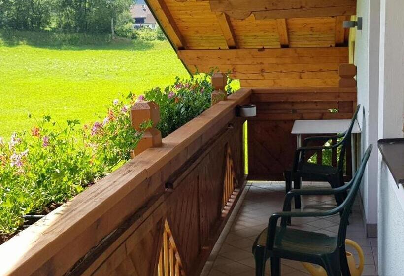 بنسيون Room In Apartment   Ferienhaus Kahr Appartment Rosbrand