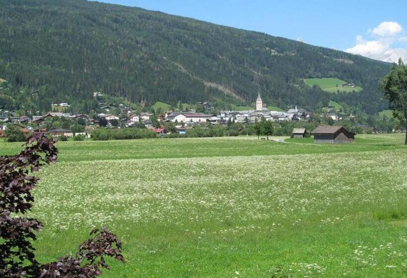 بنسيون Room In Apartment   Ferienhaus Kahr Appartment Rosbrand