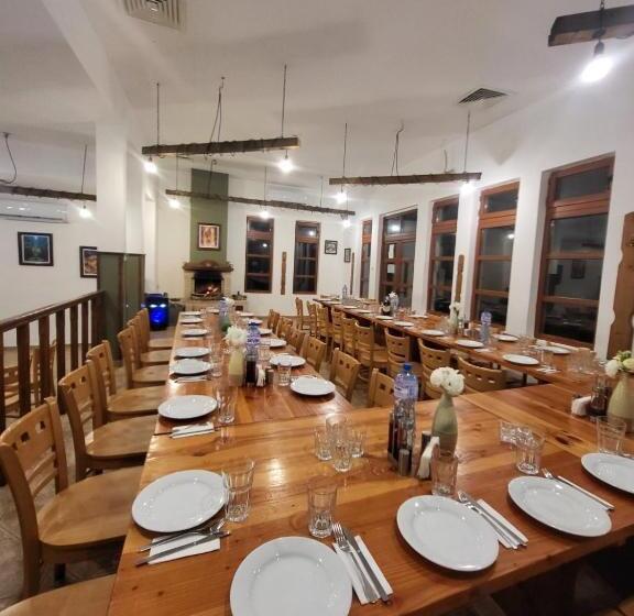 אתר נופש Orlova Skala Holiday Village