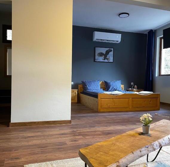 منتجع Orlova Skala Holiday Village