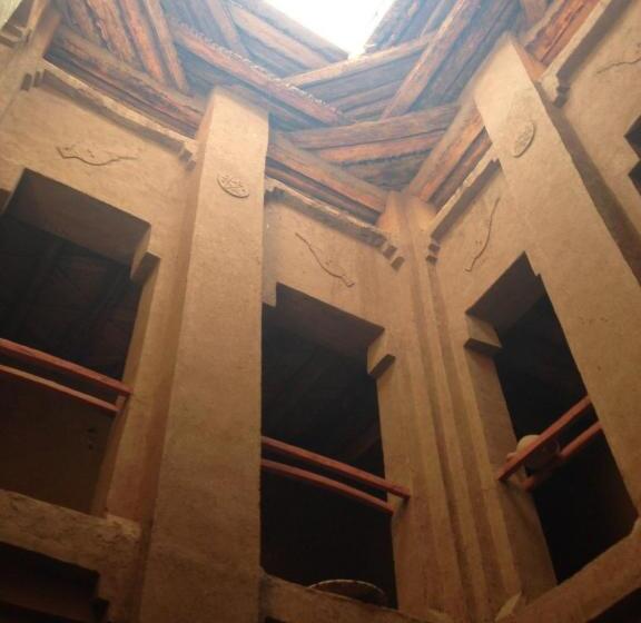 رياض Kasbah Timidarte