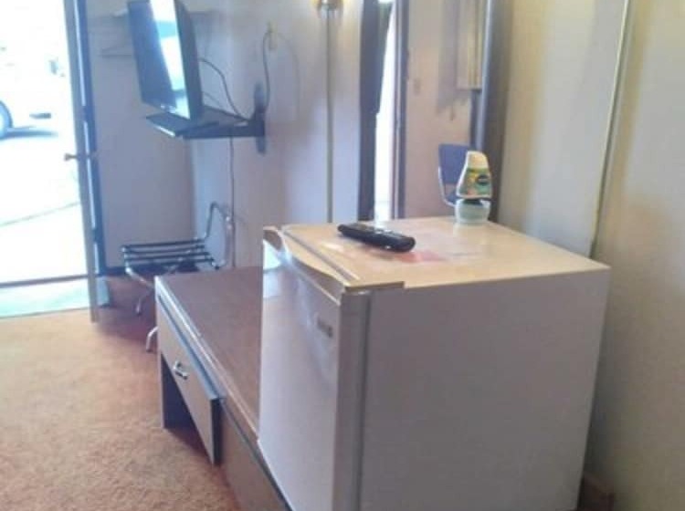 ホテル Oyo Sandman Inn