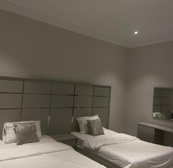 الليلك سويتس