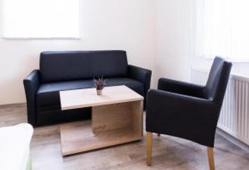 הוסטל Bauers Gästehaus