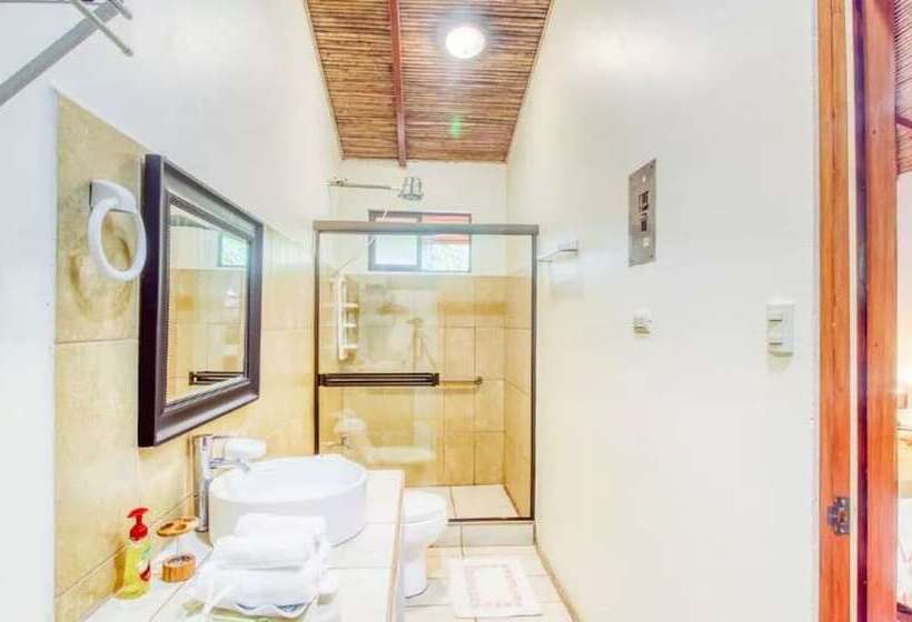 فندق صغير Kinkajou Ecolodge