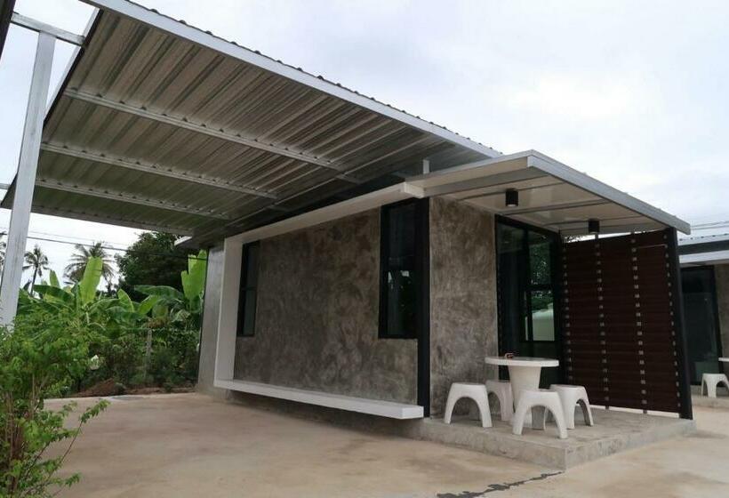 הוסטל Loft Zone By โรงแรมพรรณ