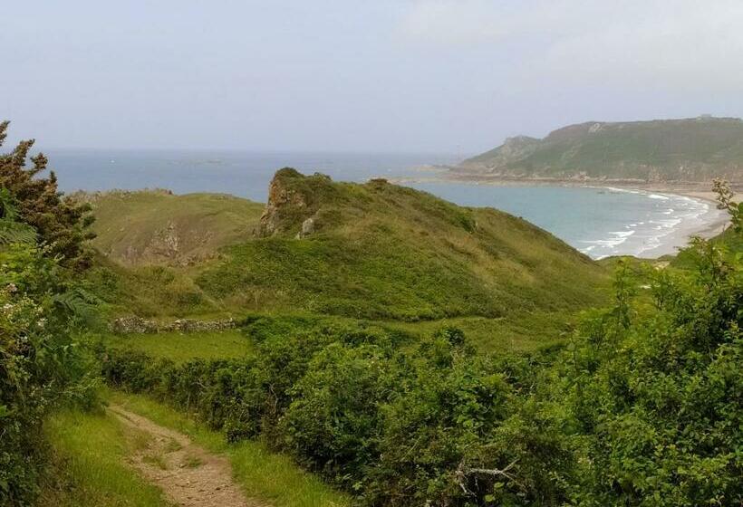 Bed and Breakfast Chambre Entre Mer Et Campagne