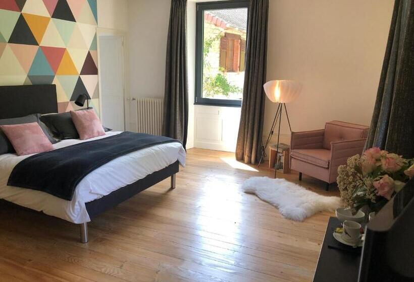 민박 Chambres D’hôtes Les Mouillères