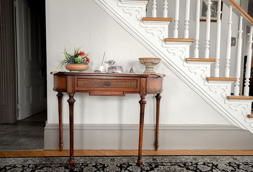 Bed and Breakfast Chez L Doc