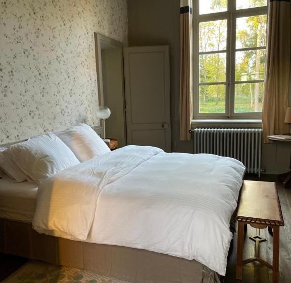 צימר Château De Contay Guesthouse   1753