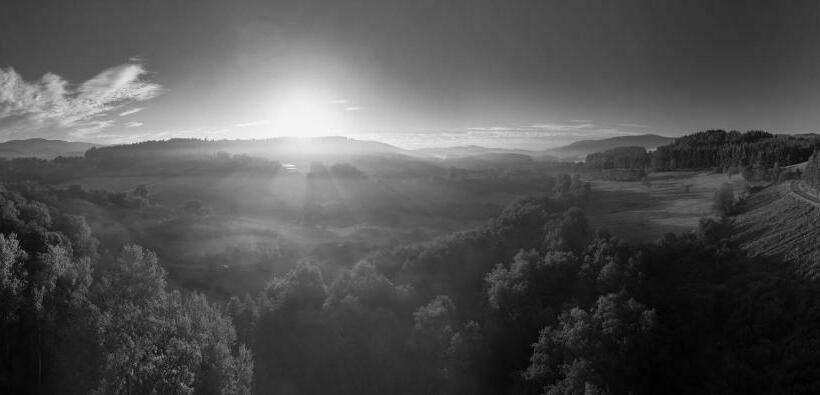 Bed and Breakfast Domaine De Marchal   Chambres Et Table D Hôtes