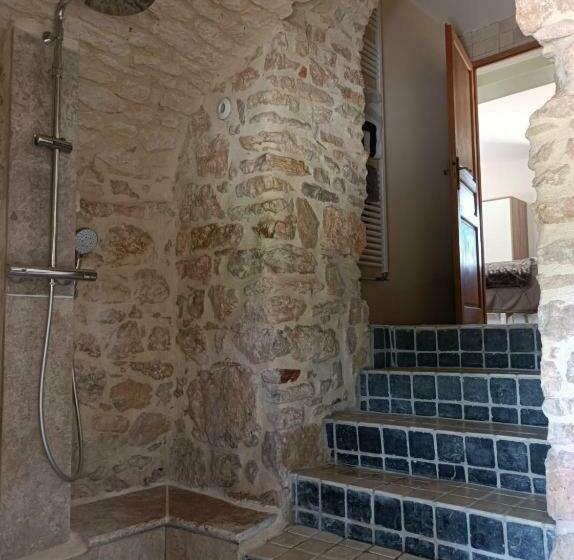 مبيت وإفطار Kanahau