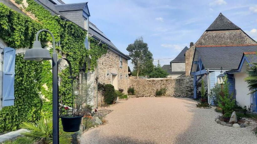 تختخواب و صبحانه La Ferme Aux Fleurs