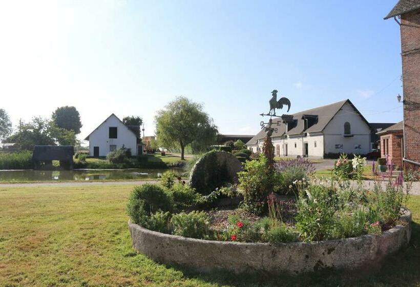 مبيت وإفطار Manoir Du Taillis