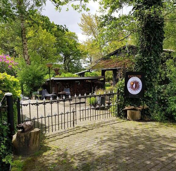 住宿加早餐  Natuurhuisje  T Poepekrus