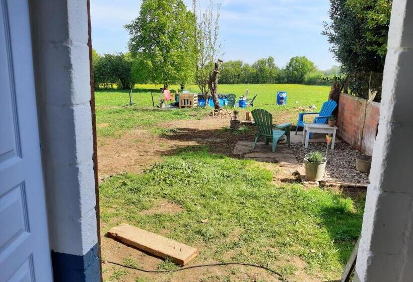 Bed and Breakfast Notre Village Papillon Bed&breakfast