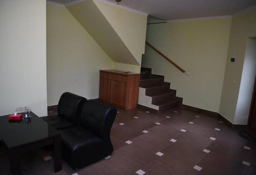 Bed and Breakfast Orran Hotel And Resort