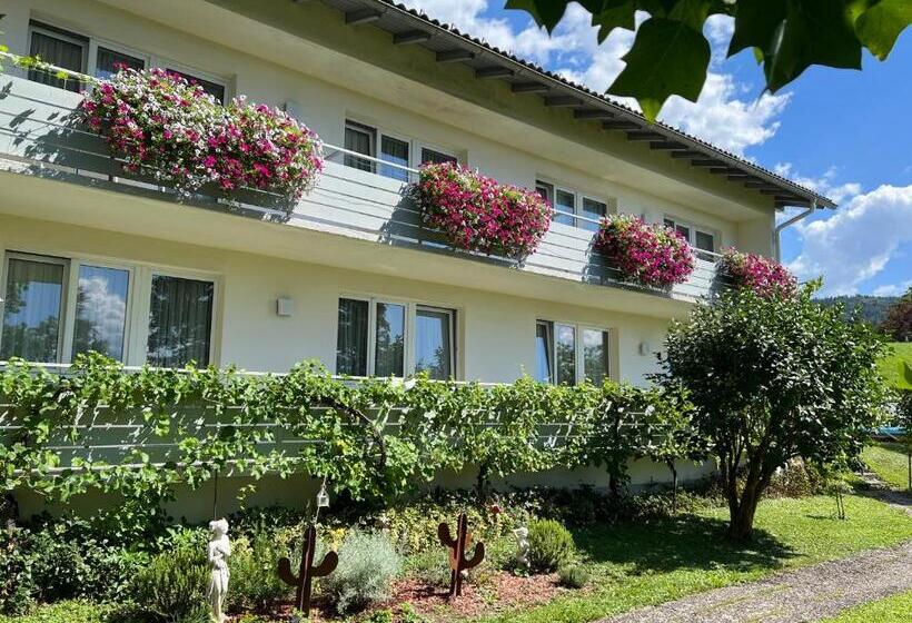 مبيت وإفطار Pension Sternen