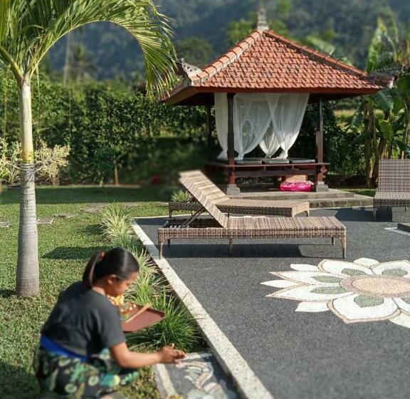 צימר Villa Markisa Pakisan