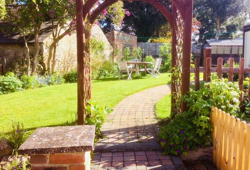 Bed and Breakfast Virginia Cottage