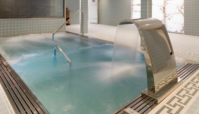 Hospedium Hotel La Lozana