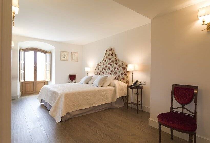 Hospedium Hotel La Lozana