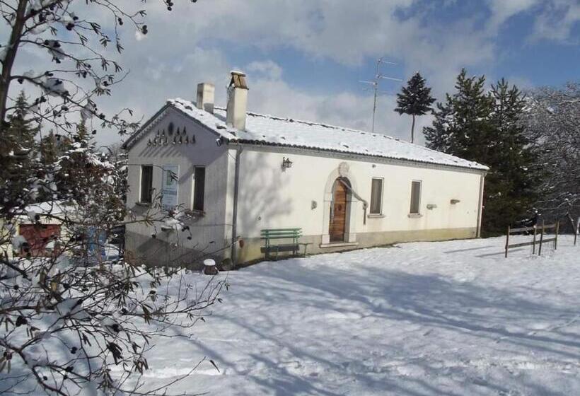 فندق Agriturismo Masseria Testa Ciruglio