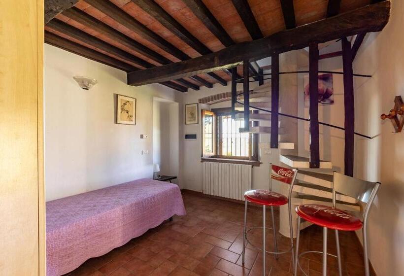 فندق Agriturismo Podere Binacco