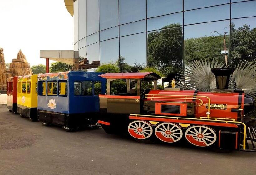 فندق Club 21 By Sariska Fun City, Alwar