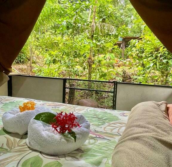 فندق Guapote Lodge